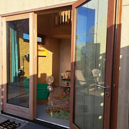 Silver Garden Bed & Breakfast