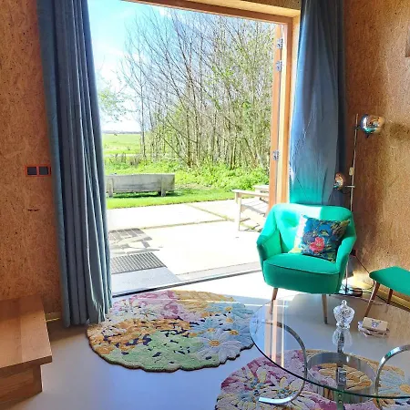 Silver Garden Bed & Breakfast