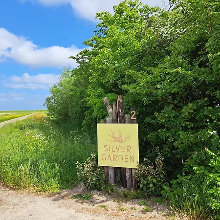 Couette-café Silver Garden 3*