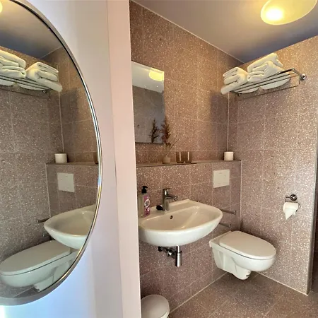 Silver Garden Couette-café