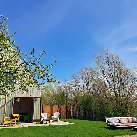 Bed & Breakfast Silver Garden 3*