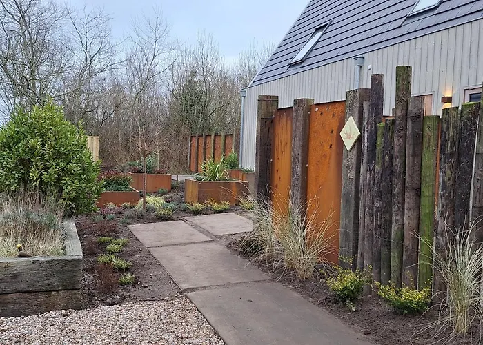 Silver Garden Couette-café 3*