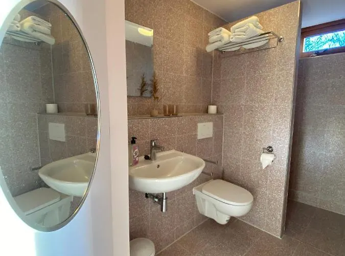 Silver Garden Couette-café