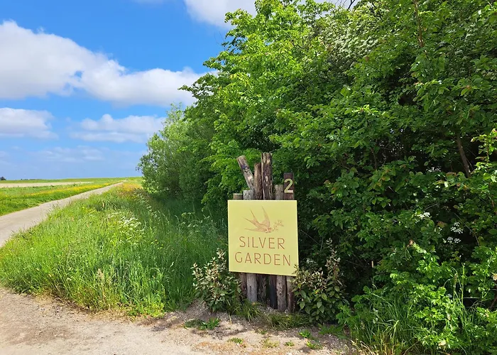 Couette-café Silver Garden 3*