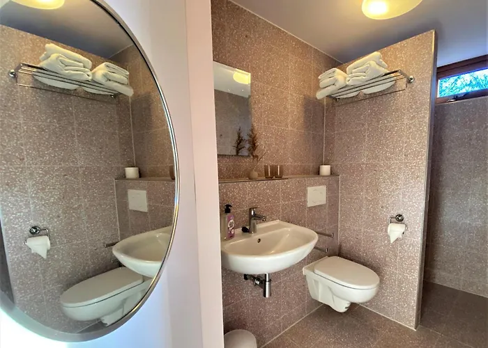 Silver Garden Couette-café